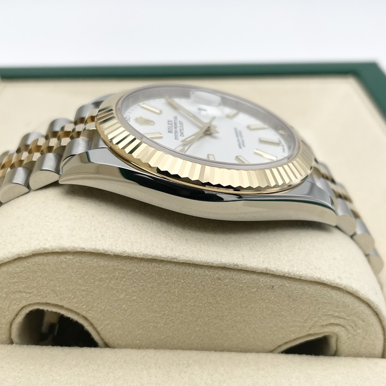 ����å��� �ǥ��ȥ��㥹�� 126333 �ۥ磻�� ����ӥ꡼�֥쥹 41mm