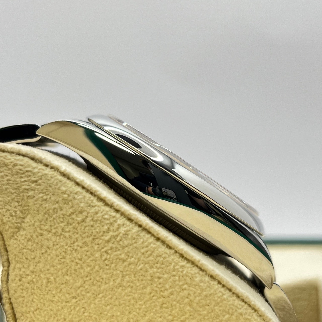 �ڤ���Ƥ�ܤ��Υ��󥿥������� ���ۥ���å��� �����������ѡ��ڥ��奢�� 124300 ����С� 41mm