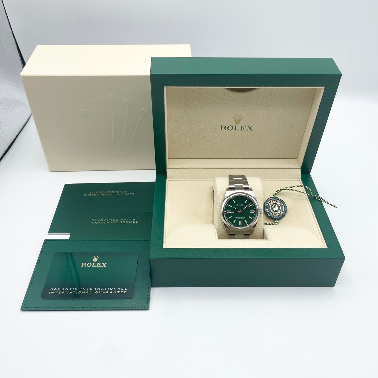 ������ڤ��ò��ۥ���å��� �����������ѡ��ڥ��奢�� 124300 ���꡼�� ���ƥ�쥹������ 41mm