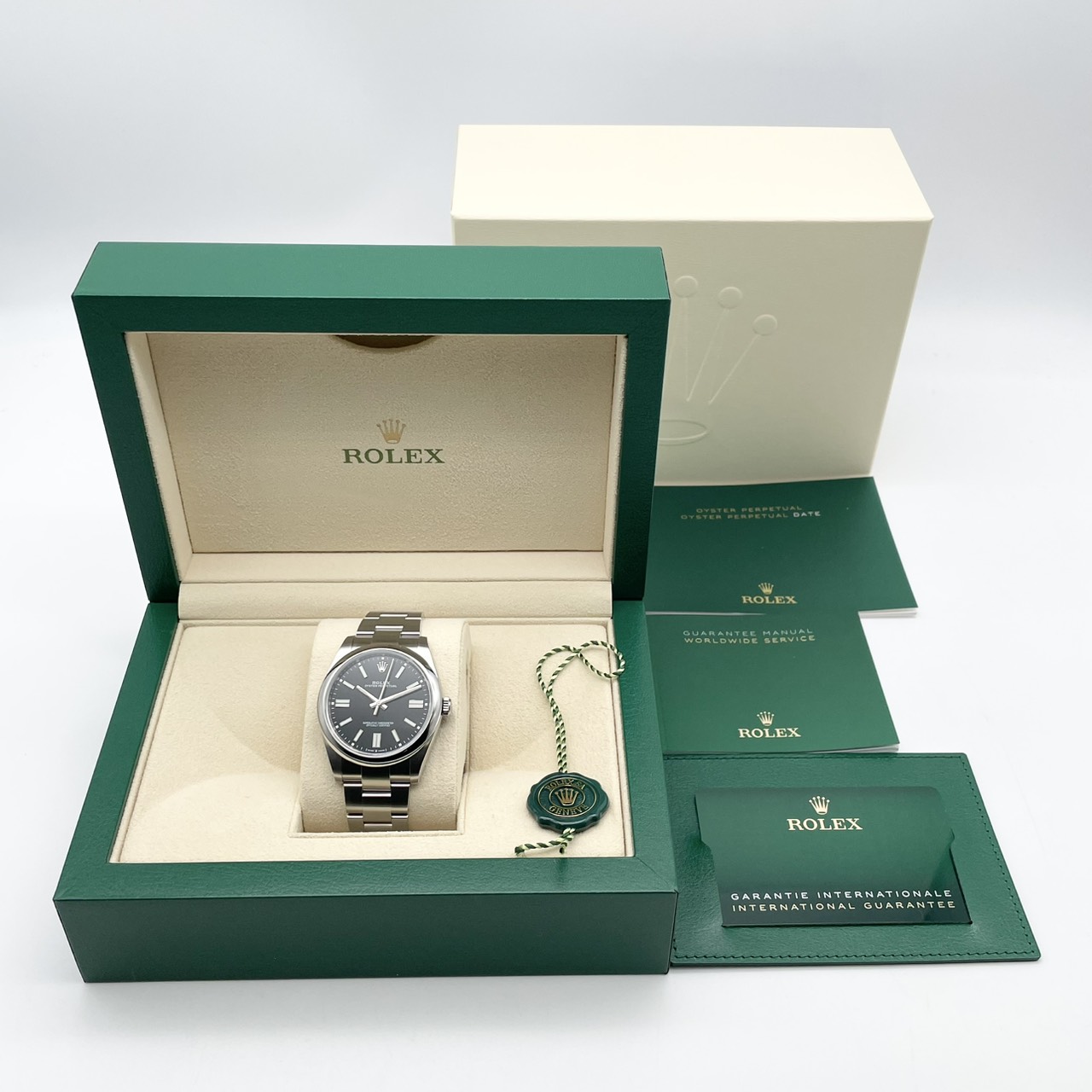 ����å��� �����������ѡ��ڥ��奢�� 124300 �֥�å� 41mm