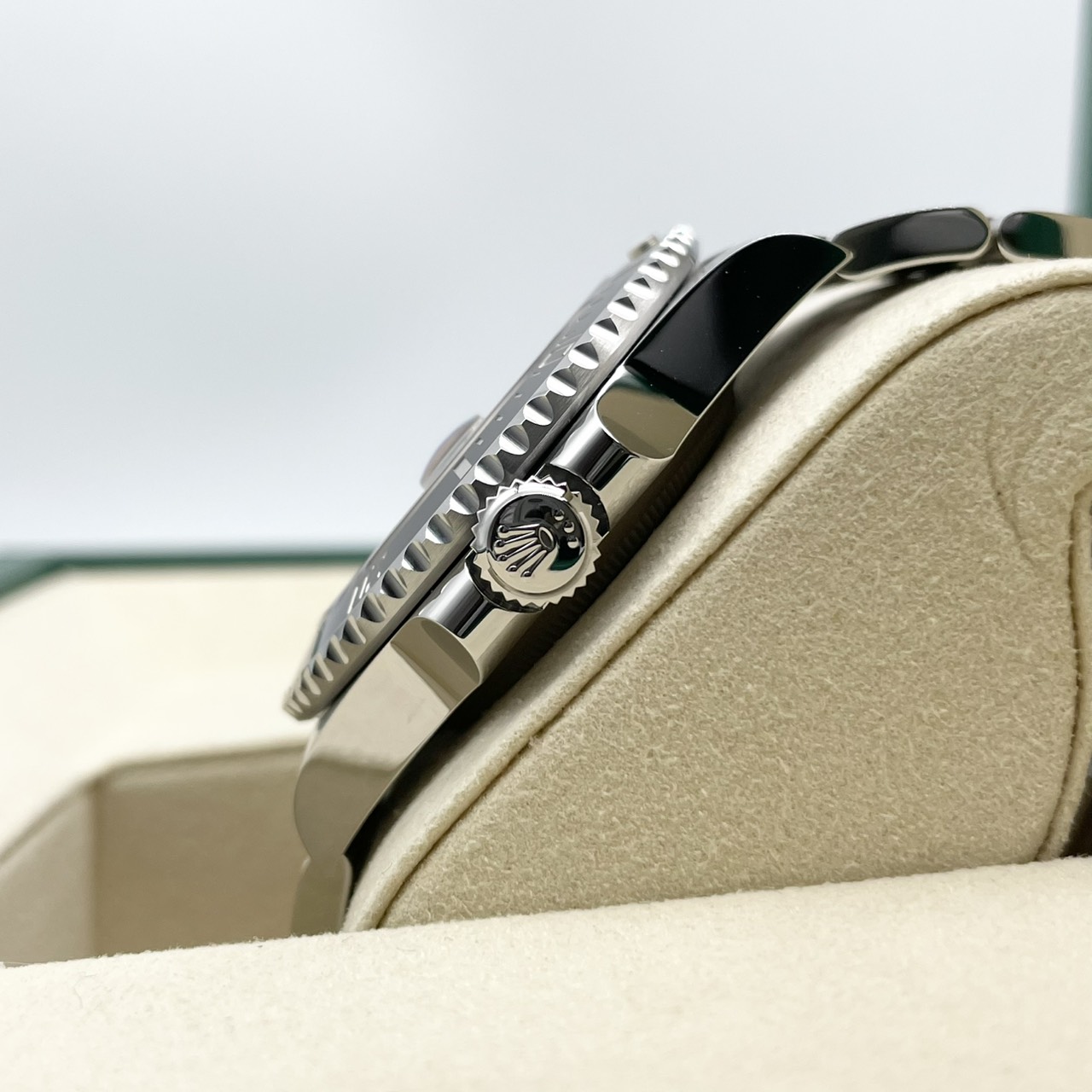 ��ǯ�����軻���ۡ��ݾڽ�����2026ǯ2��ۥ���å��� ���֥ޥ꡼�ʡ��ǥ��� 126610LN �֥�å� 41mm