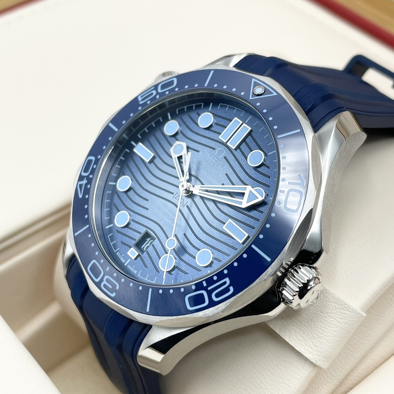 ���ᥬ �����ޥ����� 210.32.42.20.03.002 �֥롼 42mm