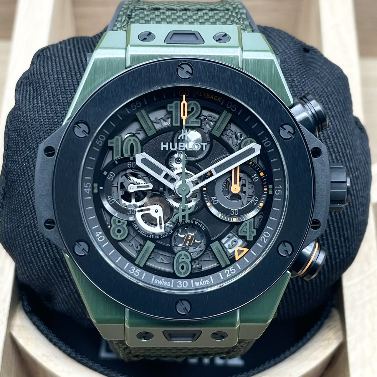 �r�b�O�E�o�� �����[�f�b�h �_�[�N�O���[���Z���~�b�N 421.GM.1144.NR.RLD