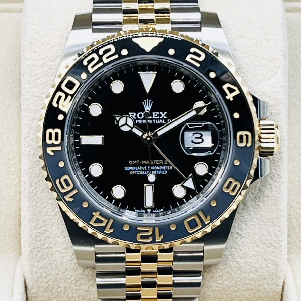 ��2023ǯ����ۥ���å��� GMT�ޥ�����II 126713GRNR 40mm