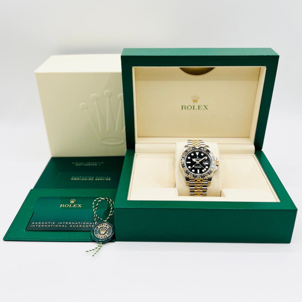 ��2023ǯ����ۥ���å��� GMT�ޥ�����II 126713GRNR 40mm