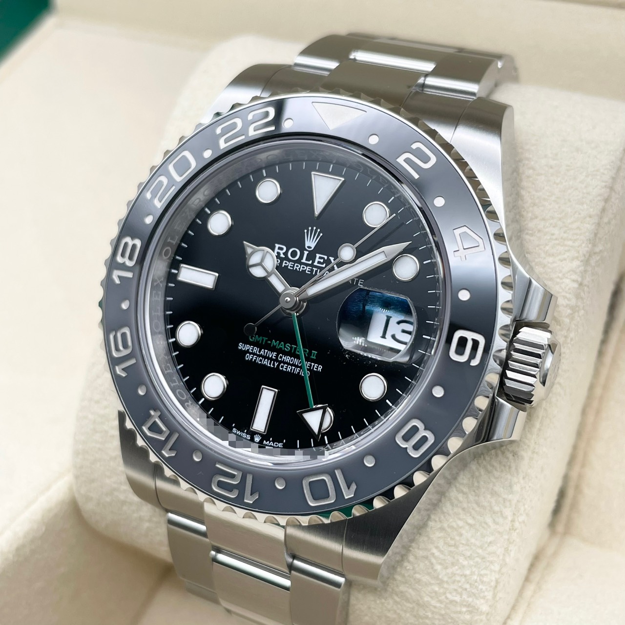 ��GW���̸����ò��ۥ���å��� GMT�ޥ�����II 126710GRNR �֥�å� �����������֥쥹 40mm