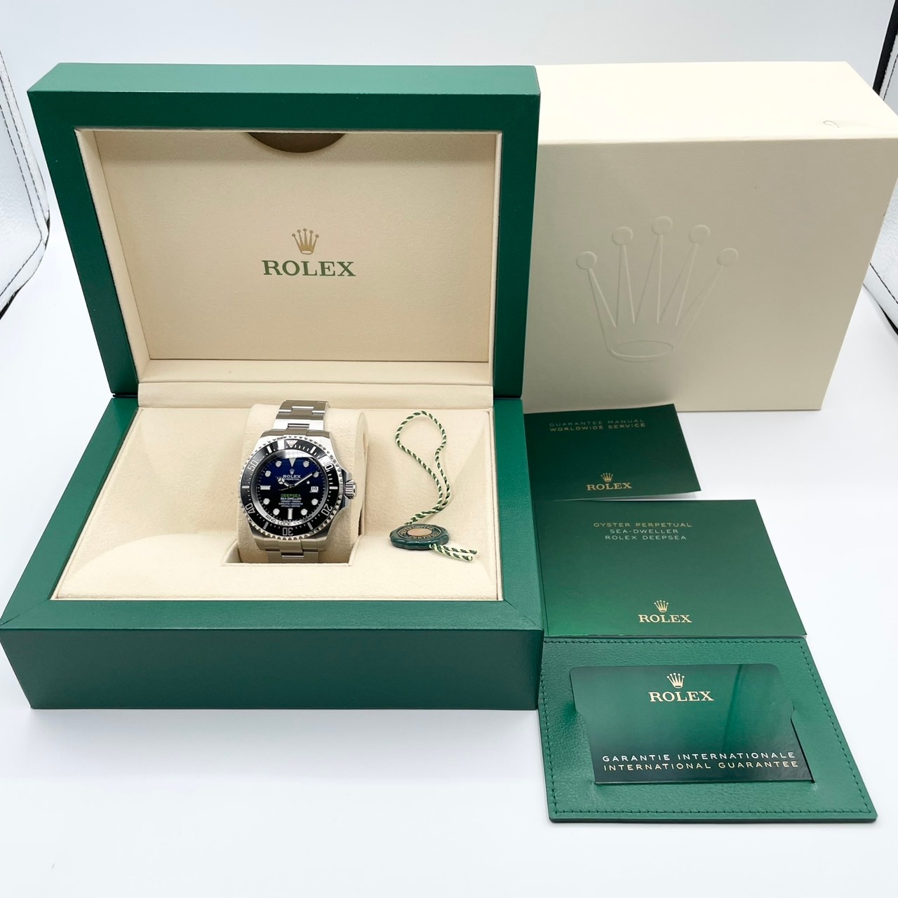 ����å��� �����ɥ����顼 �ǥ����ץ��� 126660 D�֥롼 ���ƥ�쥹�������� 44mm