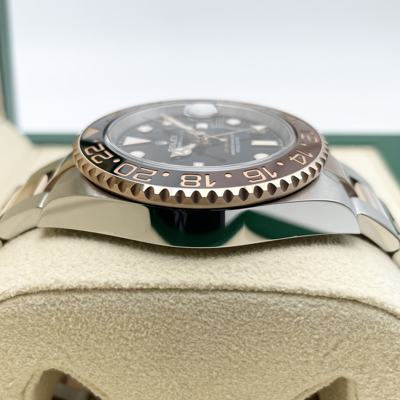 �ڥ��ꥹ�ޥ�������12/25�ޤǡ��ۥ���å��� GMT�ޥ�����II 126711CHNR �֥�å� 40mm