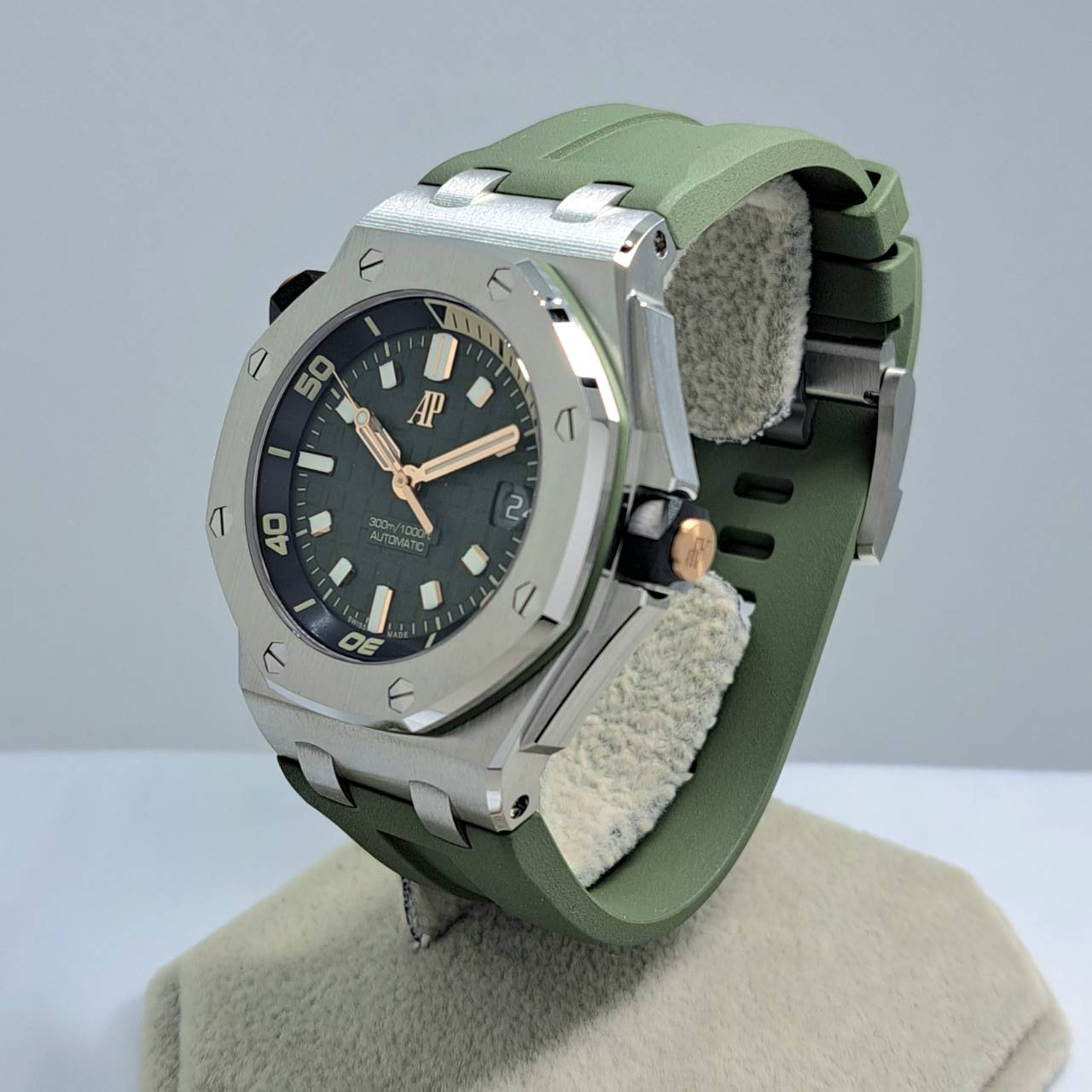 �����ǥޥԥ� ������� ������ ���ե��祢 15720ST.OO.A052CA.01