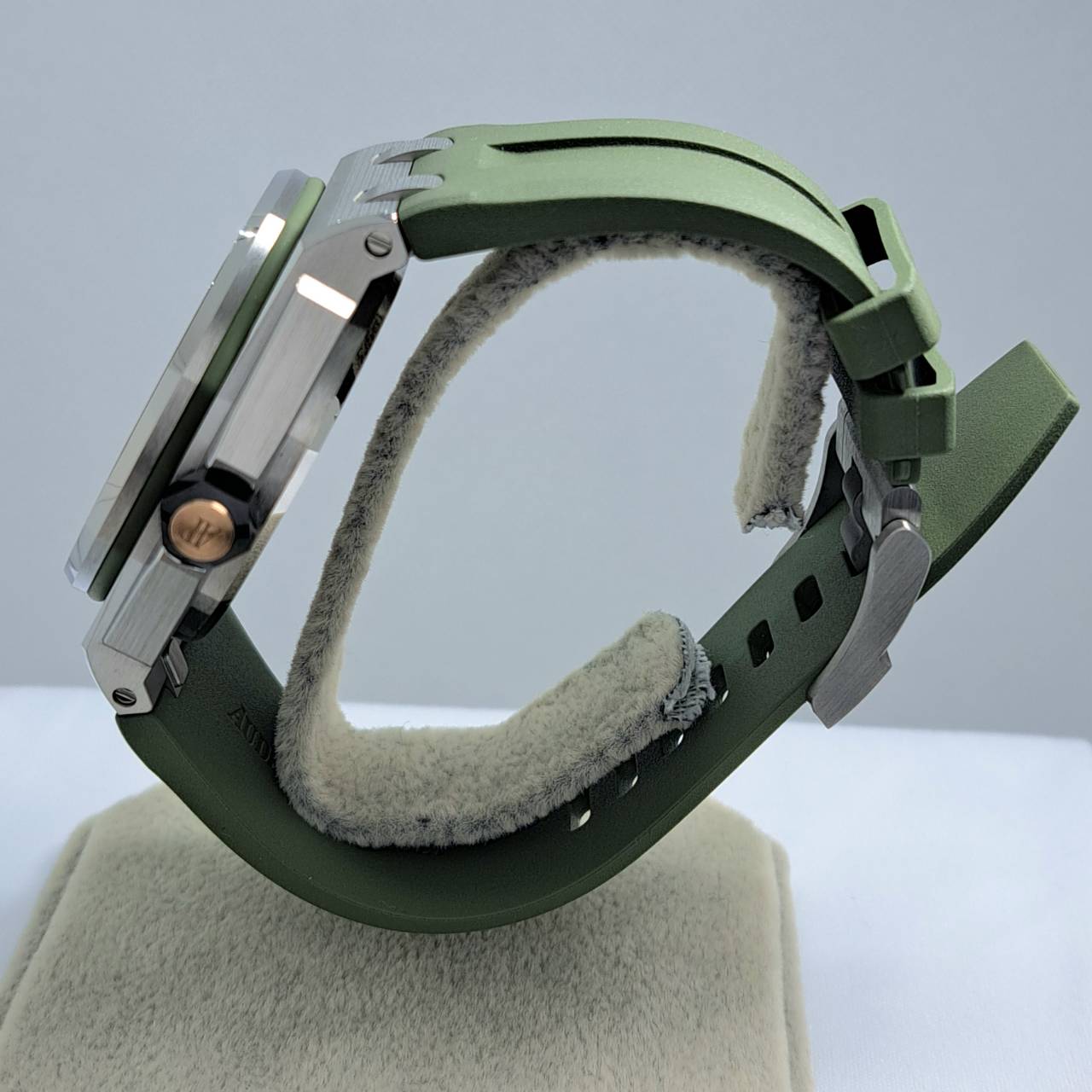 �����ǥޥԥ� ������� ������ ���ե��祢 15720ST.OO.A052CA.01