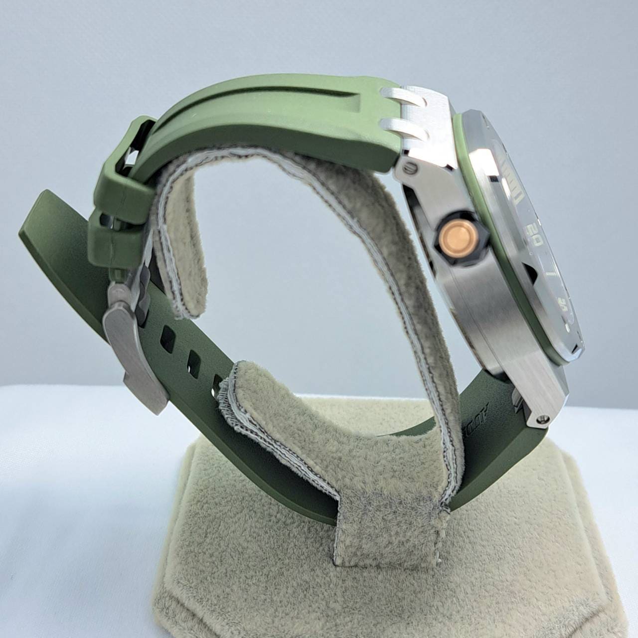 �����ǥޥԥ� ������� ������ ���ե��祢 15720ST.OO.A052CA.01