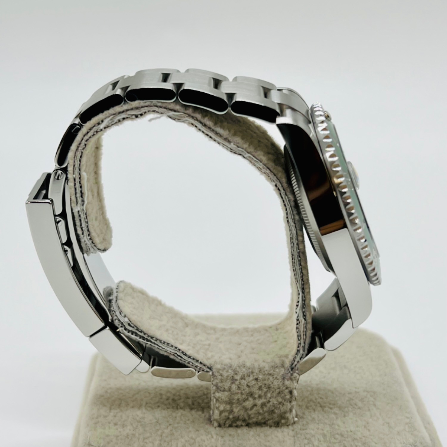 ��2023ǯ���٥���ۥ���å��� ���֥ޥ꡼�� �ǥ��� 126610LV �����������֥쥹��å� �֥�å����꡼�� 2023ǯ6����