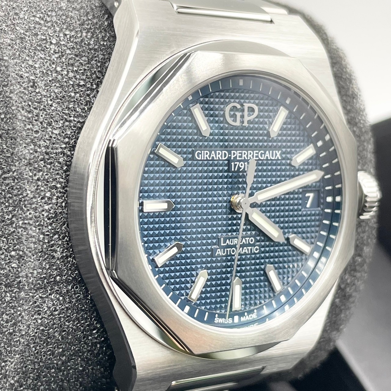 ���顼�롦�ڥ르 ���쥢���� 81010-11-431-11A �֥롼 42mm