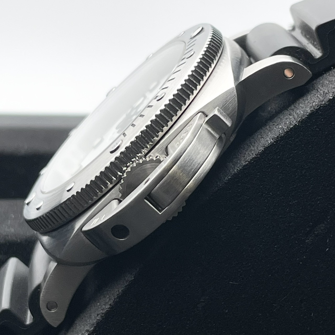 �������126���ߡ��ۥѥͥ饤 ���֥ޡ����֥�  PAM01223 �ۥ磻�� 42mm