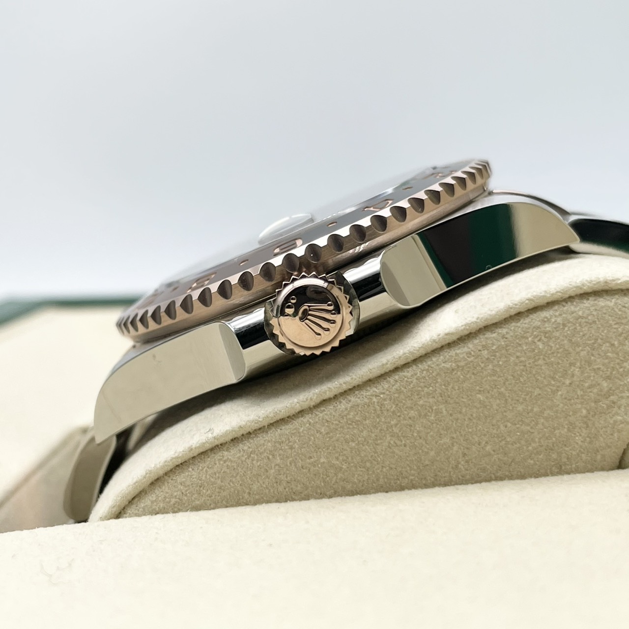 ���ݾڽ�����2026ǯ3��ۥ���å��� GMT�ޥ�����II 126711CHNR �֥�å� 40mm