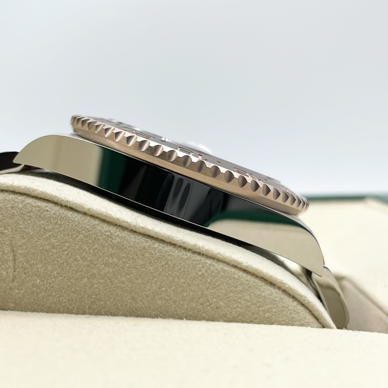���ݾڽ�����2026ǯ3��ۥ���å��� GMT�ޥ�����II 126711CHNR �֥�å� 40mm