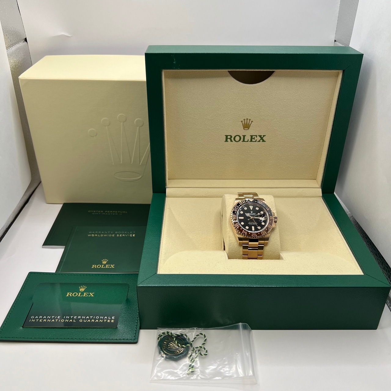 ����å��� GMT�ޥ�����II 126715CHNR �����������֥쥹��å� 40mm