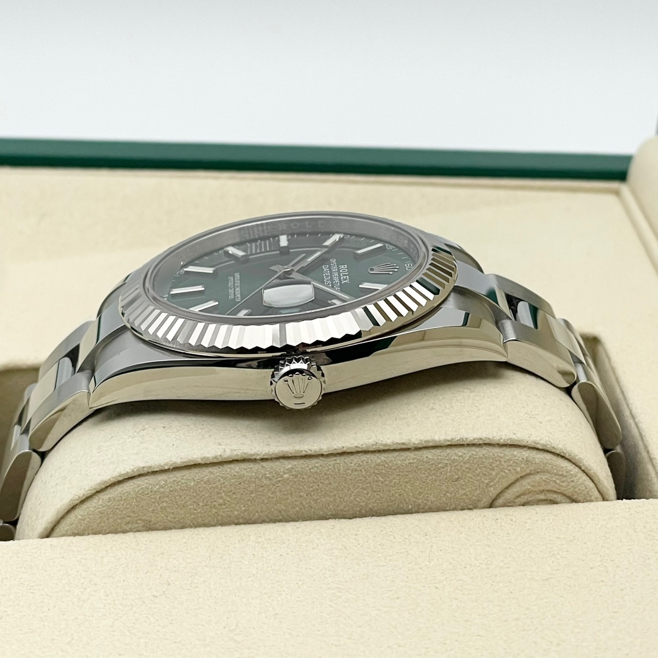 ����å��� �ǥ��ȥ��㥹�� 126334 �ߥ�ȥ��꡼�� �����������֥쥹 41mm