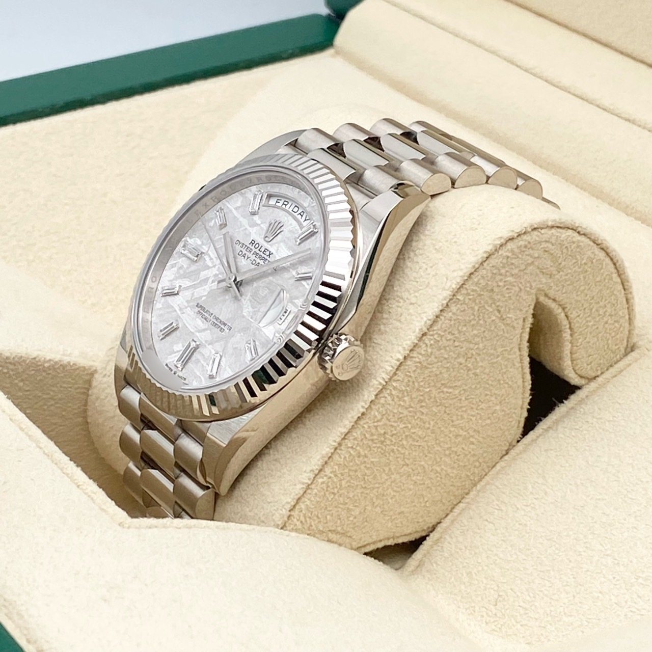 お値下げ大特価中！】ロレックス デイデイト 228239 ホワイトゴールド