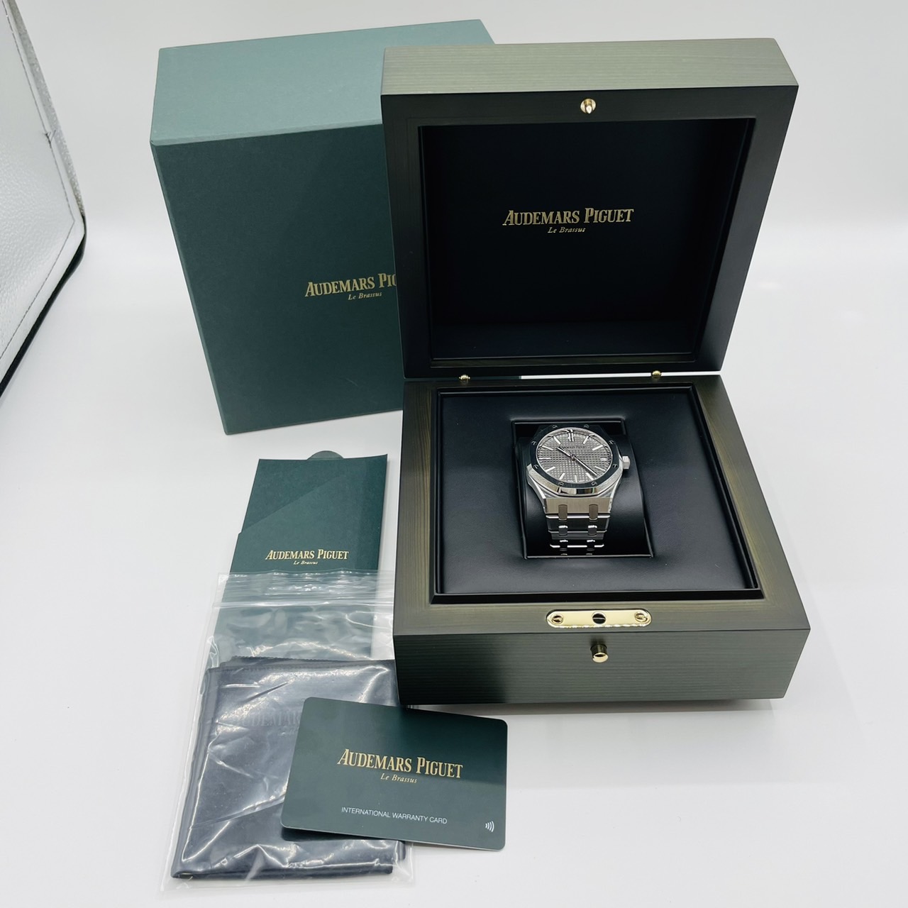 �����ǥޥԥ� ������륪���� ���졼 15510ST.OO.1320ST.10