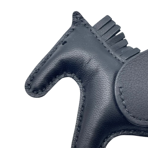 エルメス ペガサス チャーム PM ノワール ソーブラック ブラック 黒 K