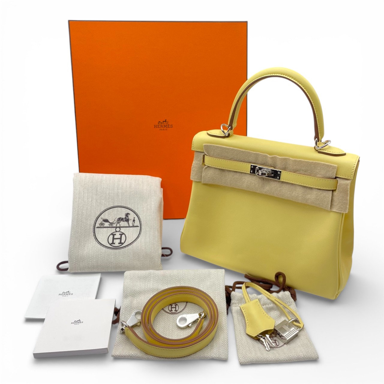 エルメス ケリー 25 ジョーヌプッサン スイフト シルバー金具 Z刻印