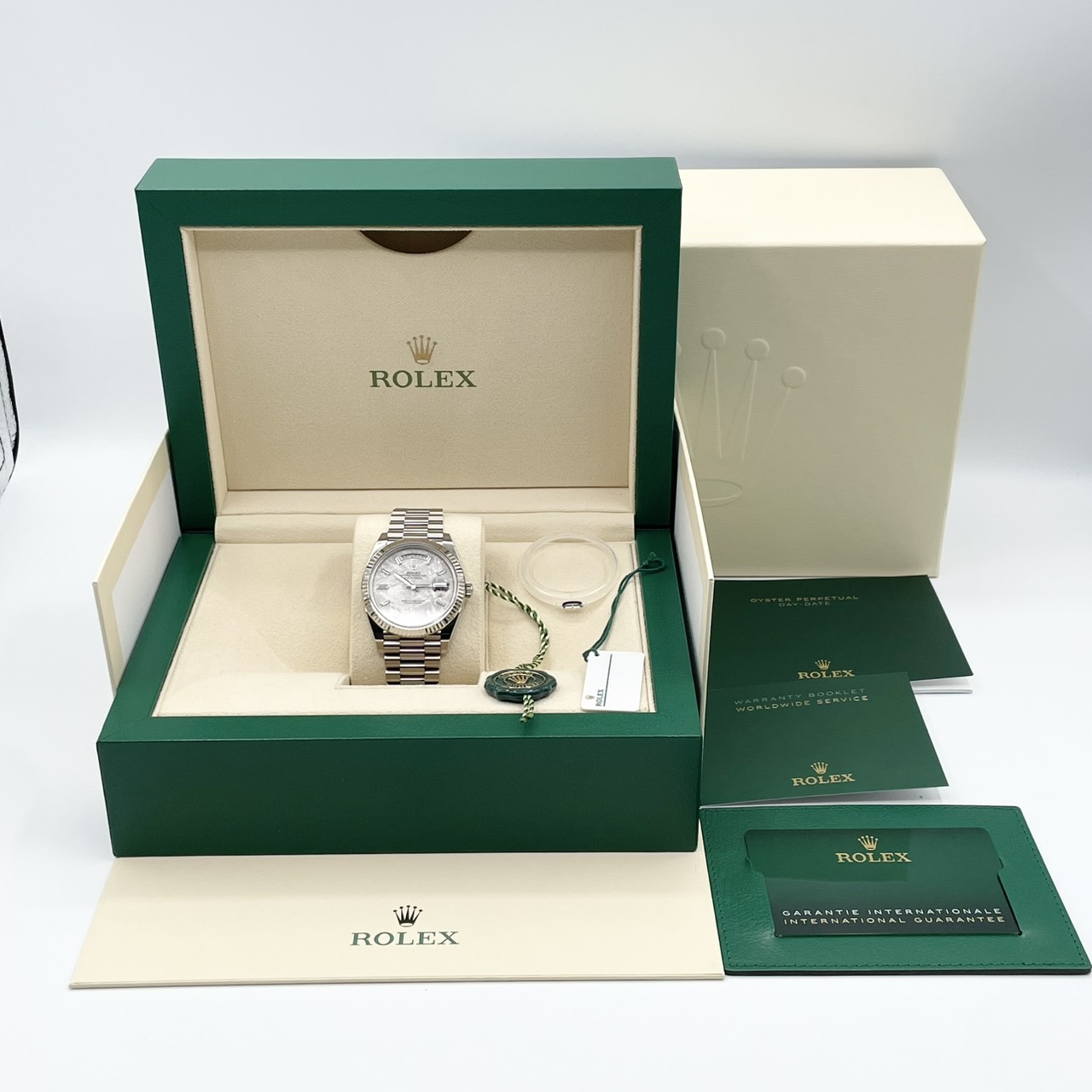 �ڤ����̳ʤΰ��ܡۥ���å��� �ǥ��ǥ��� 228239A ��ƥ��饤�� �ۥ磻�ȥ������ 10P������ 40mm