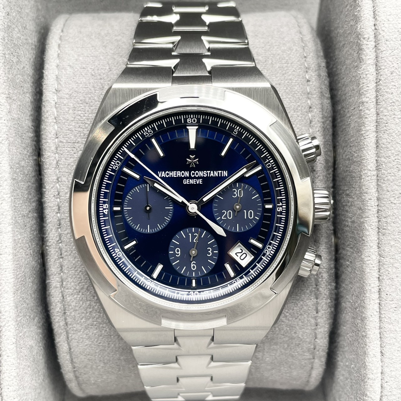 �I�[���@�[�V�[�Y�E�N���m�O���t 5520V/210A-B148