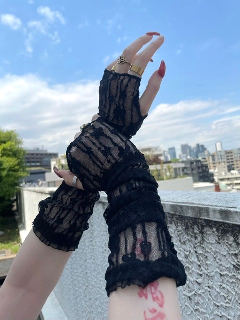 受注制【Never mind the XU】lace arm warmer
