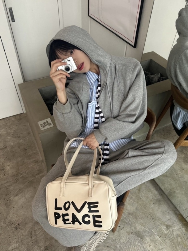 受注制【LUV CODE】layered zip up hoodie