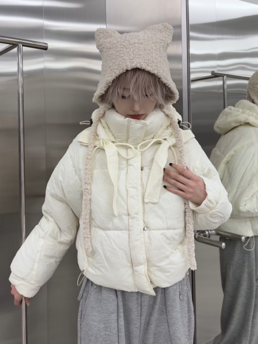 受注制【nmtc +】strap padding hood jacket (2color) / 【エヌエムティーシープラス】ストラップパディングフード長袖ダウンジャケット