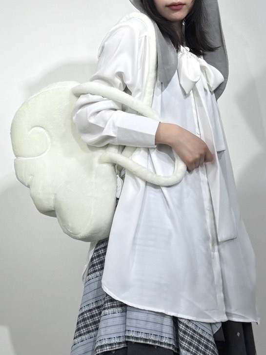 受注制【Nerd out XU】fur angel bag
