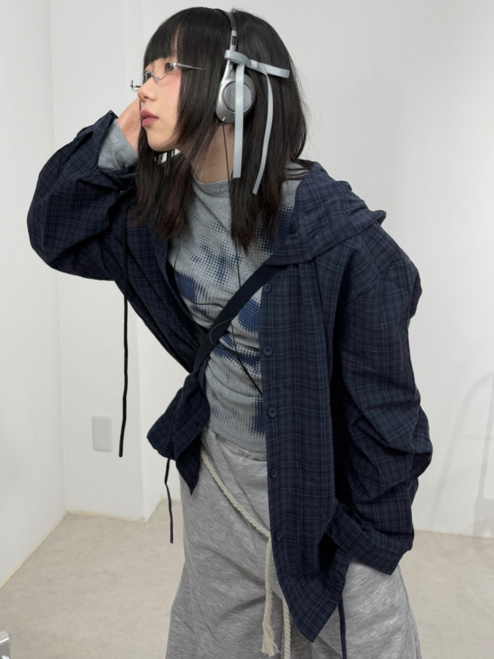 【Nerd out XU】blue check hoodie shirt