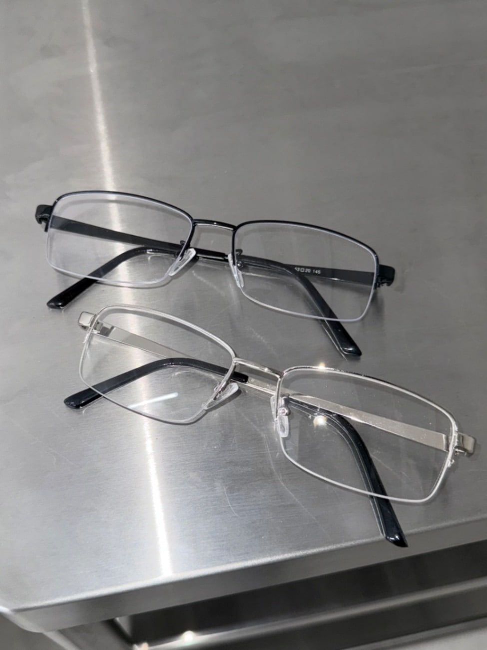 受注制【Nerd out XU】half rim glasses (2color)