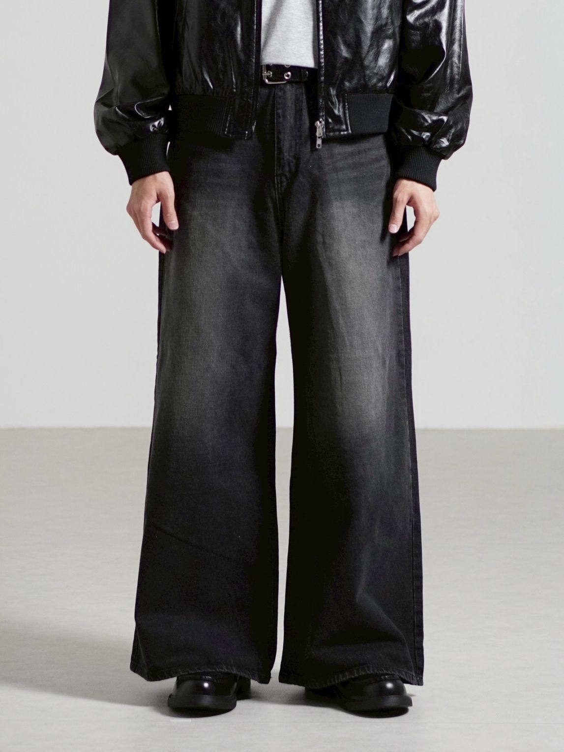 受注制【Chikashitsu +】buggy denim pants / 【チカシツプラス