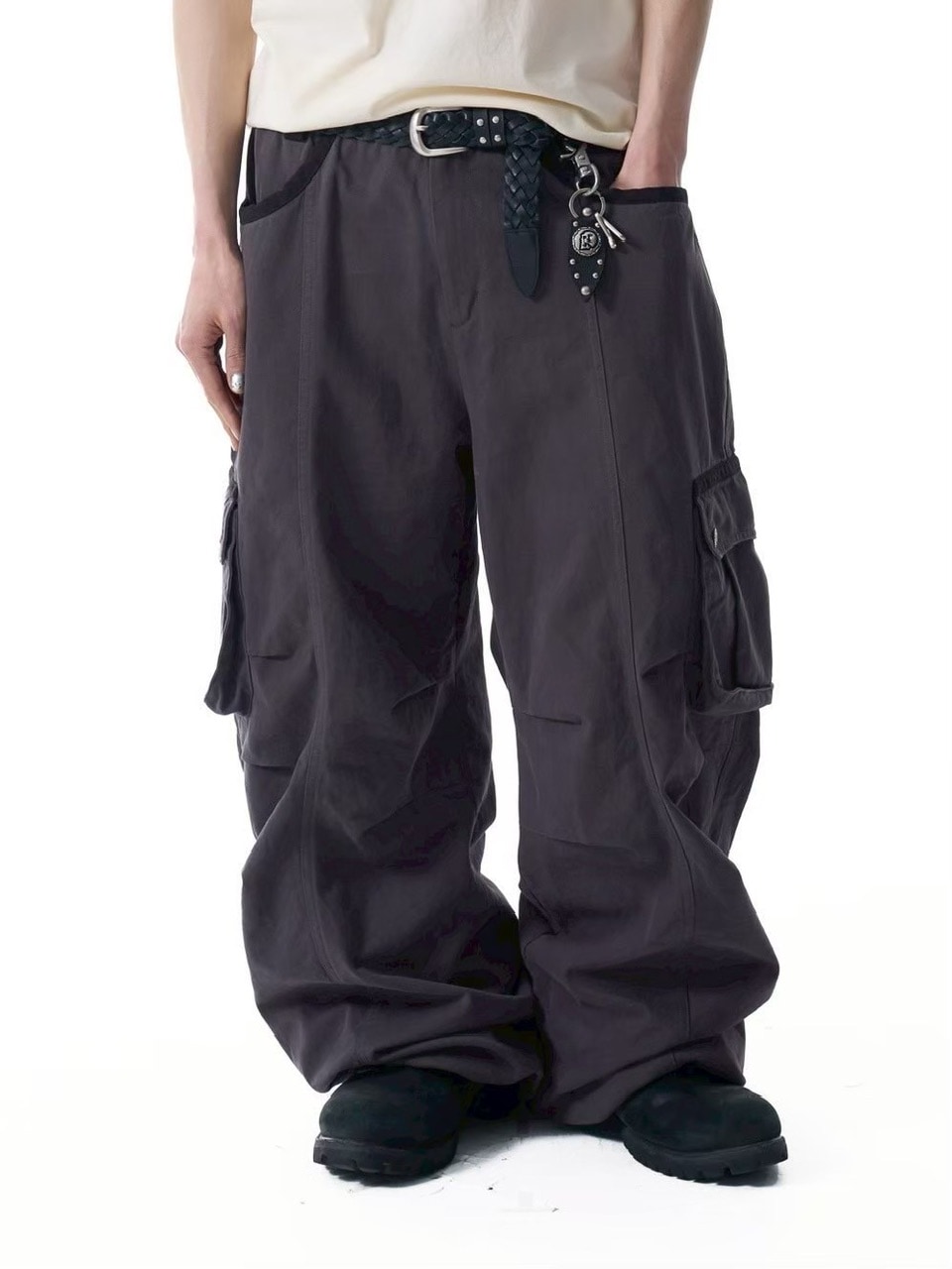 パンツ AAKAM Knee Pin-tuck Contrast Cargo 2 AAKAM】Knee Pin-tuck Contrast Cargo Pants | OUR BRAND,AAKAM