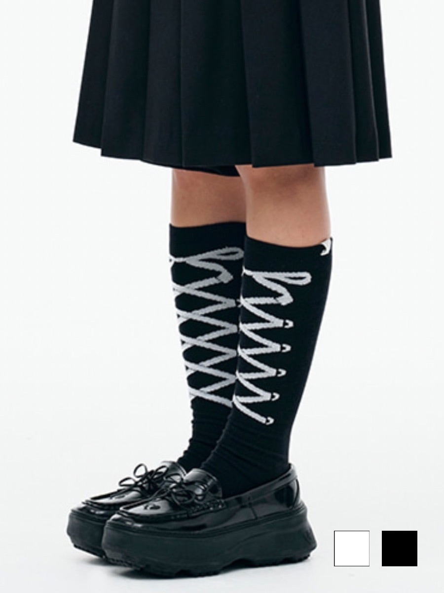 【TUOMIO】RIBBON GRAPHIC KNEE SOCKS / 【トゥオミオ】リボングラフィックニーソックス