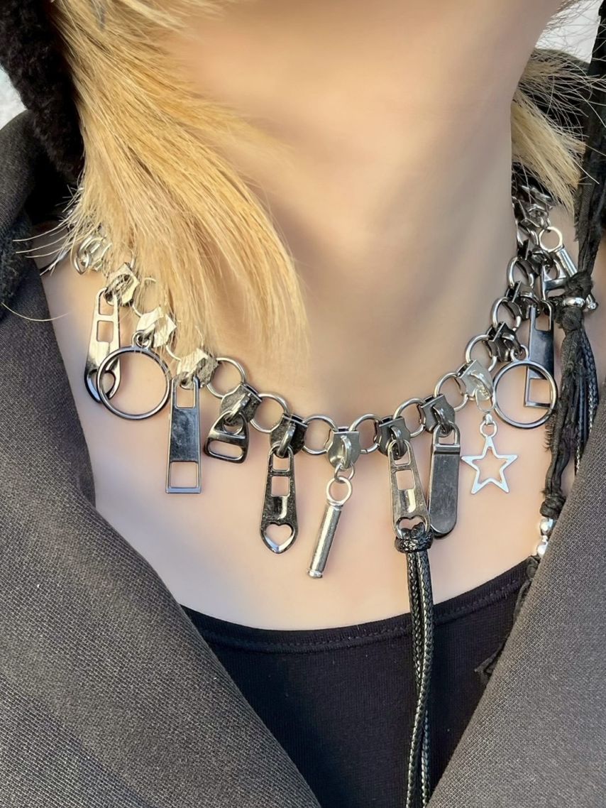 OUR BRAND,Never mind the XU,ACCESSORY | PRESSING WEB SHOP