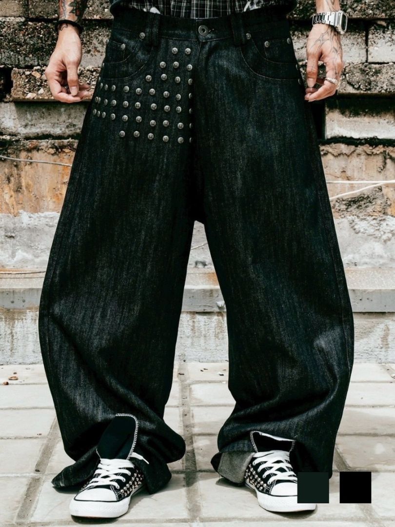 【Thought We Friends】Devlin Distressed Baggy Denims with Studs