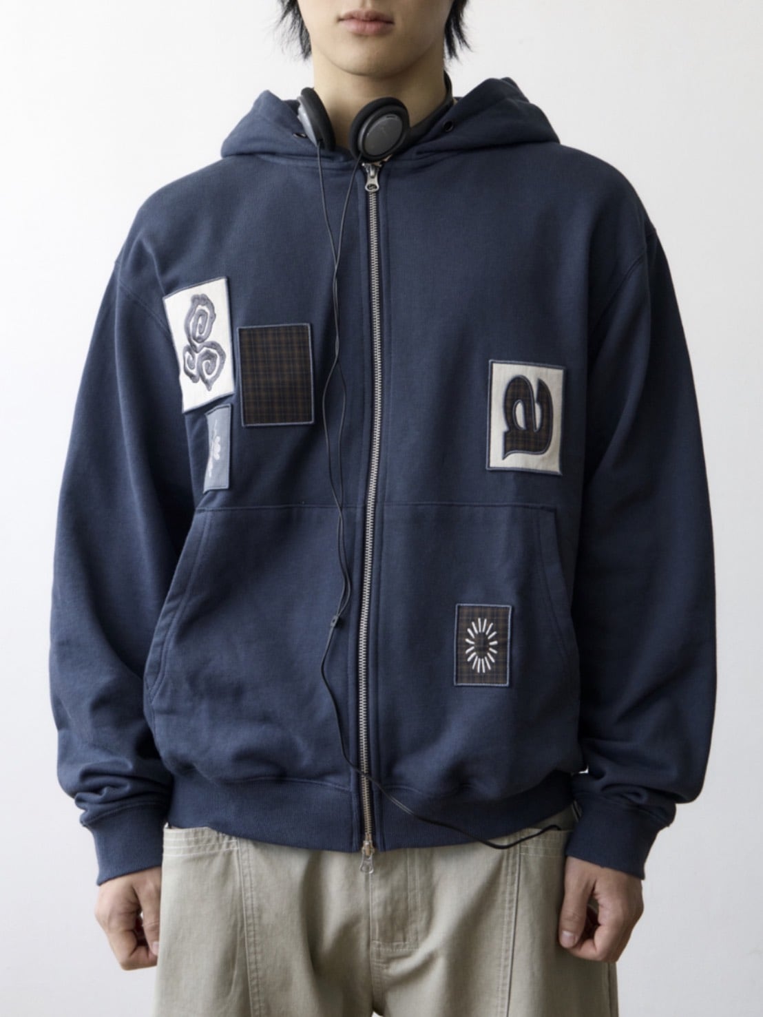 【THECOLDESTMOMENT】TCM frame hooded zip-up