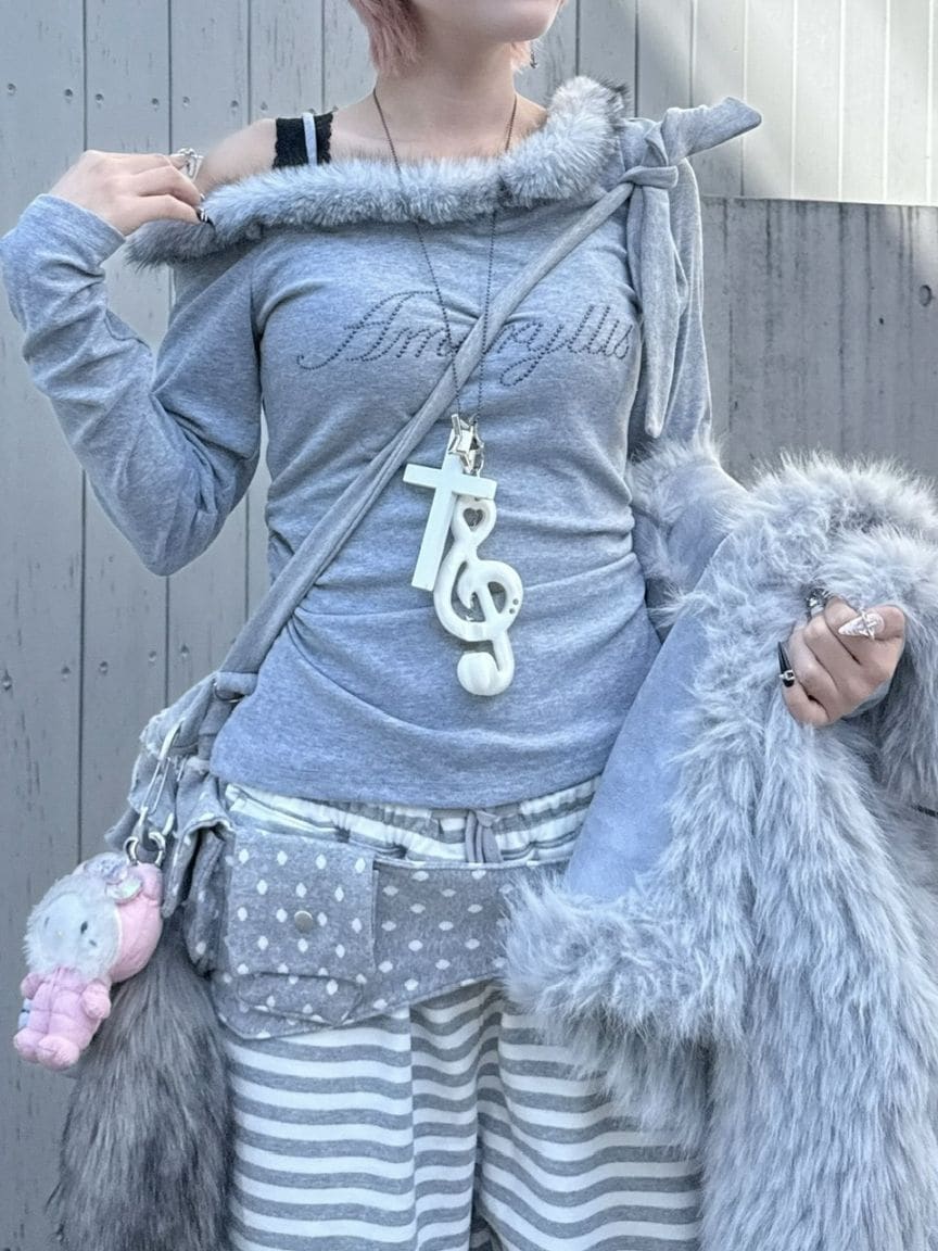 受注制【nmtc +】fur one shoulder long sleeve / 【エヌエムティー