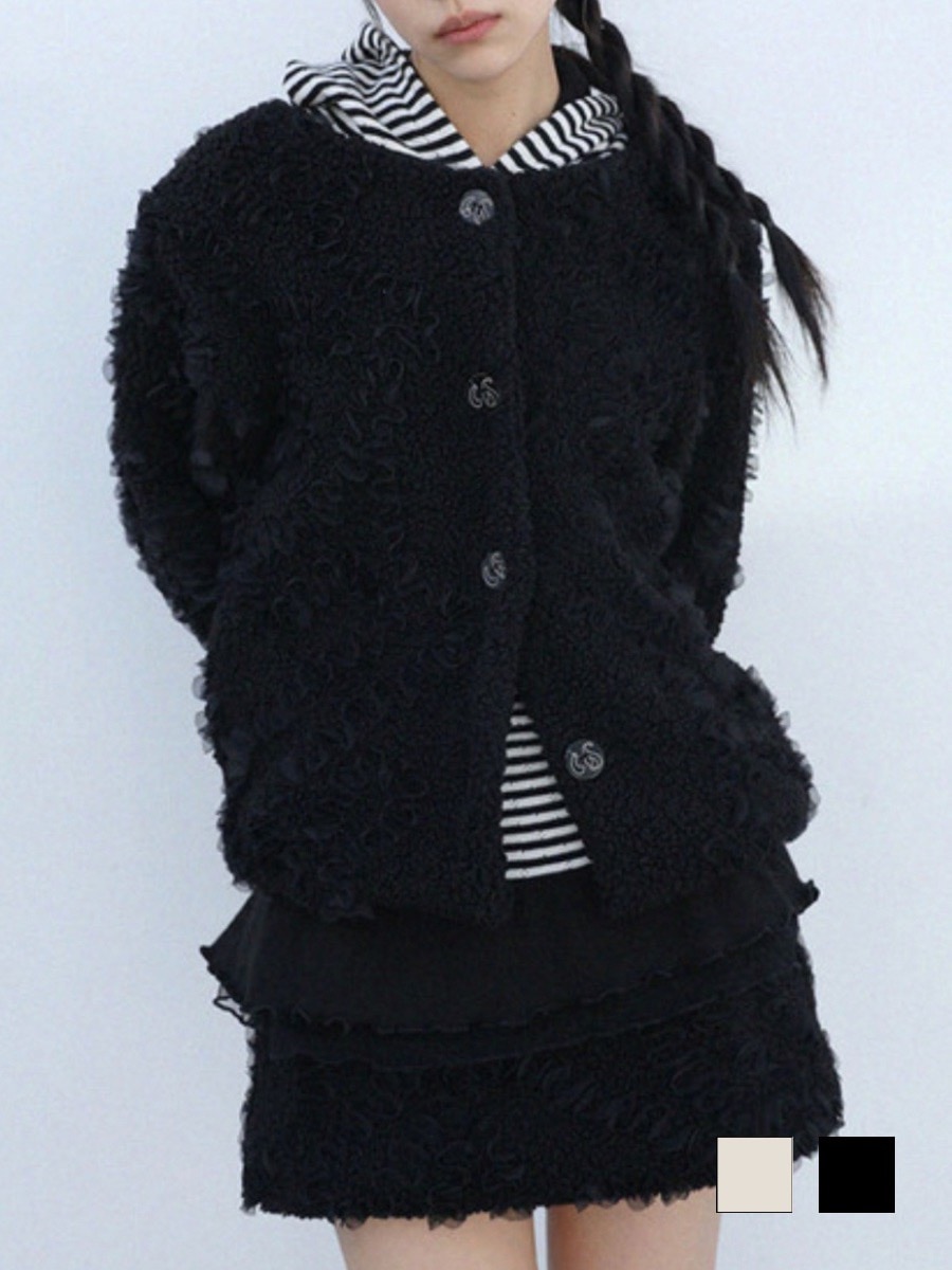 12/21 20:00 発売【Uglyshadow】RUFFLED FUR JACKET