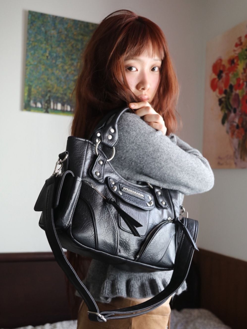 iugamakaras バッグ IUGAMAKARAS Studded Leather Shoulder Bag