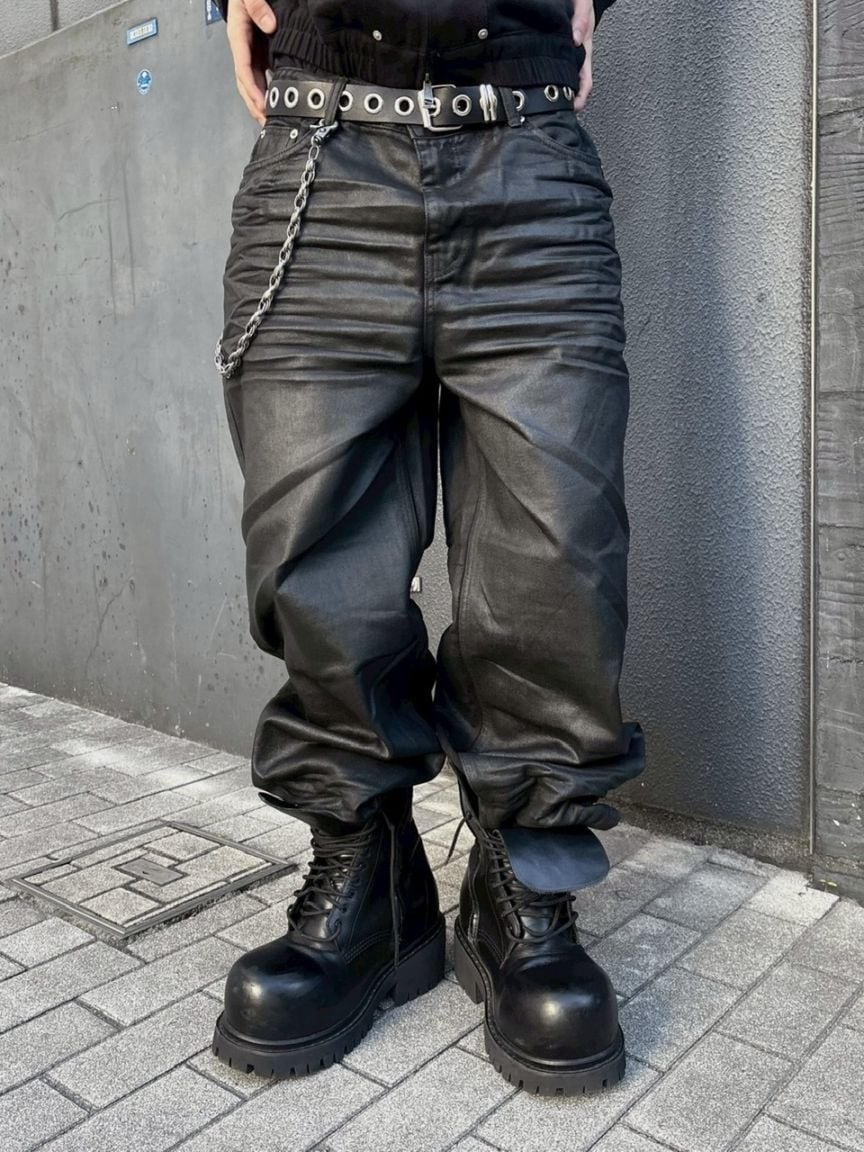 受注制【nmtc +】coating straight denim pants / 【エヌエムティーシープラス】コーティングストレートデニムパンツ