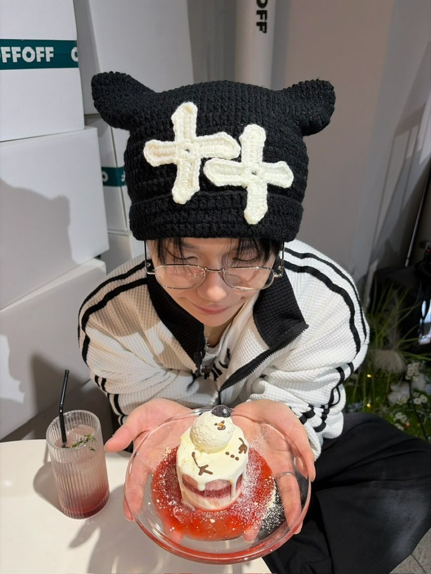 受注制【LUV CODE】cat ear beanie