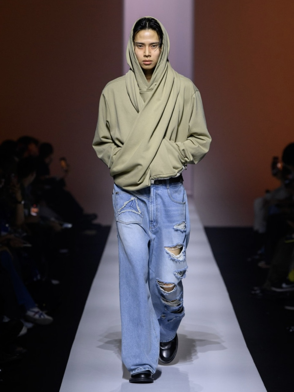 【YOUSER】Layered Drapery Hoody