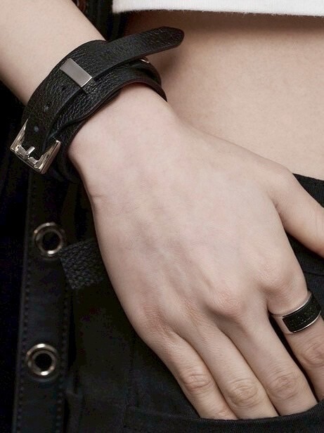 【BLACKPURPLE】25SS★ Big Belted Cowhide Bracelet BLACK PURPLE】Big Belted Cowhide Bracelet | OUR BRAND,BLACK