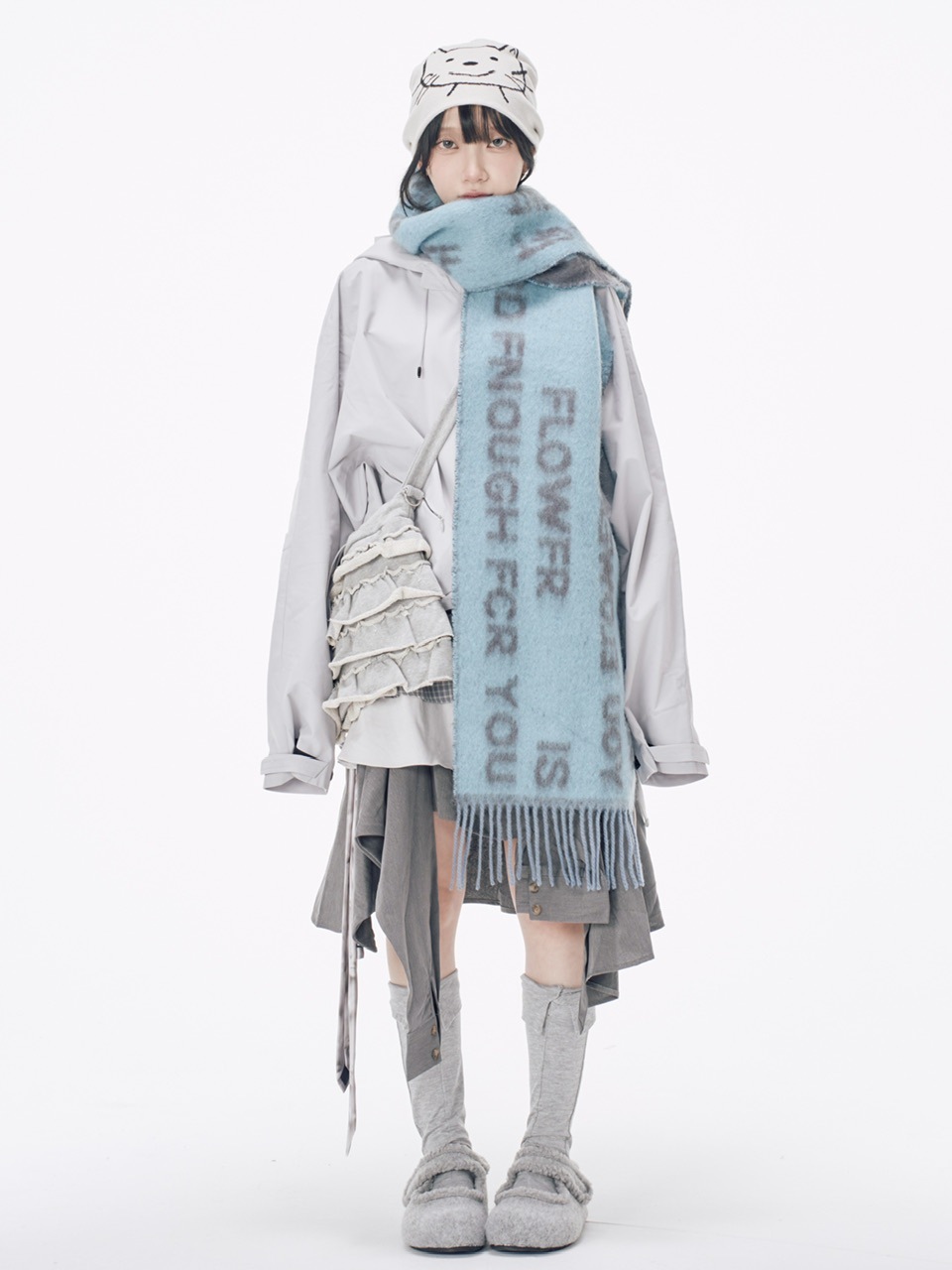 受注制【Nerd out XU】lettering shaggy muffler (2color)