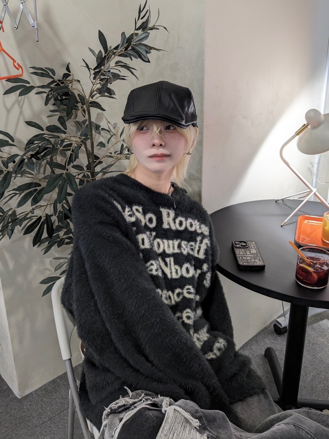 【LUV CODE】lettering shaggy knit (2color)