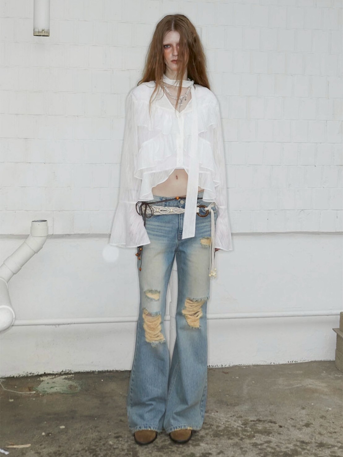 NOT KNOWING】Destroyed Flared Jean | OUR BRAND,NOT KNOWING NOT KNOWING】Destroyed Flared Jean | OUR BRAND,NOT KNOWING